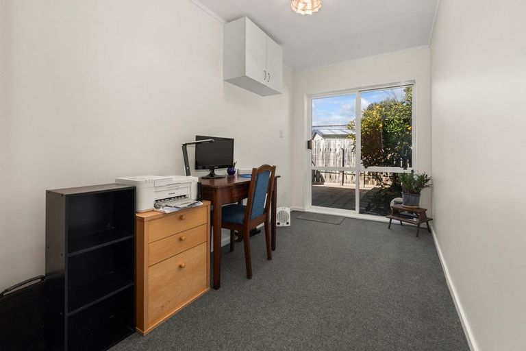Photo of property in 12 Manly Garden, Paraparaumu Beach, Paraparaumu, 5032