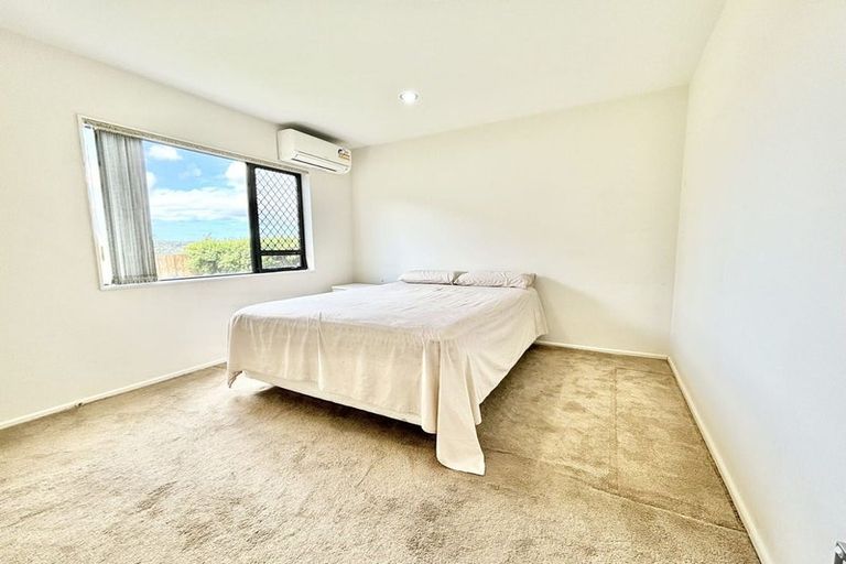 Photo of property in 51 James Laurie Street, Henderson, Auckland, 0612