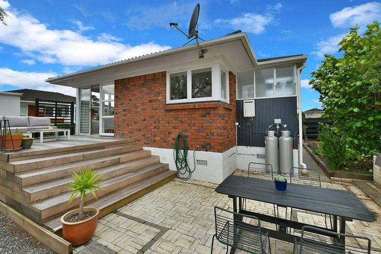Photo of property in 4/766 Beach Road, Browns Bay, Auckland, 0630