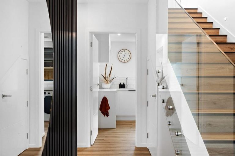 Photo of property in 60 Muster Road, Jacks Point, 9371