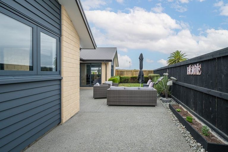 Photo of property in 23 Wakeman Way, Kaiapoi, 7630