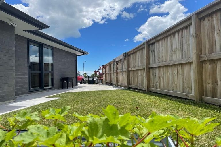 Photo of property in 5 Nottingham Road, Omokoroa, 3114