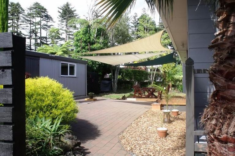 Photo of property in 21 Hawkings Crescent, Kerikeri, 0230