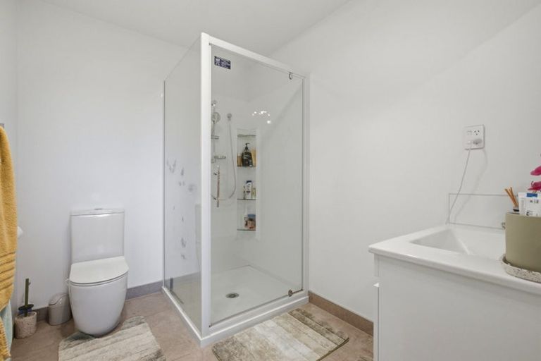 Photo of property in 10 Inaka Place, Poike, Tauranga, 3112