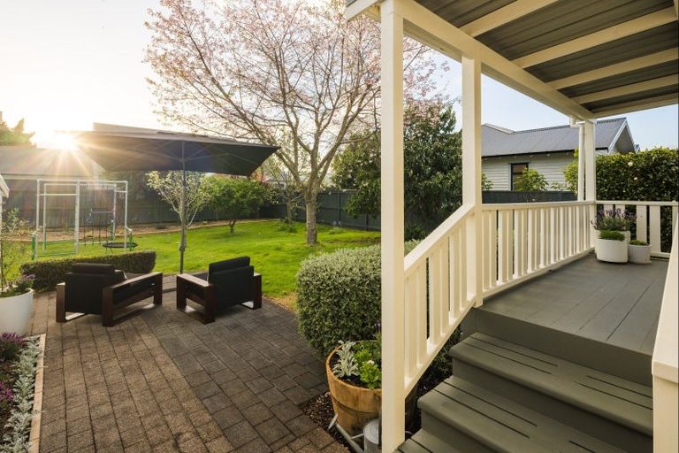 Photo of property in 6 Grosvenor Street, Cambridge, 3434