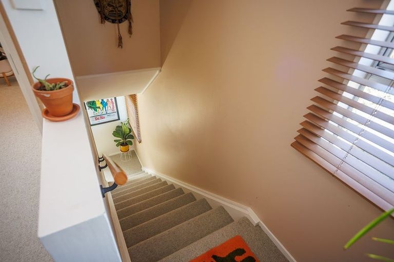 Photo of property in 264c Grounsell Crescent, Belmont, Lower Hutt, 5010