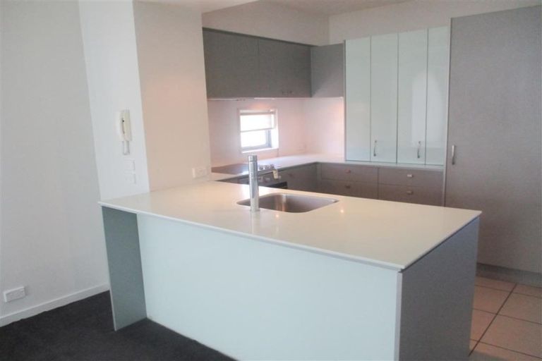 Photo of property in 8/272 Marine Parade, New Brighton, Christchurch, 8061