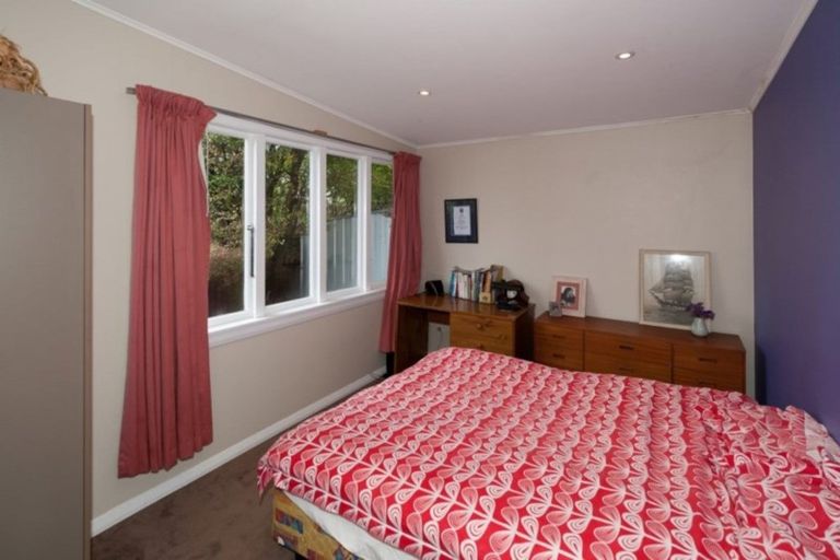 Photo of property in 60 Martin Avenue, Beckenham, Christchurch, 8023