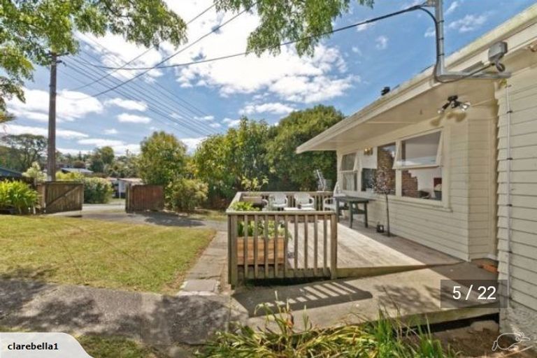 Photo of property in 23 Ellice Road, Totara Vale, Auckland, 0629