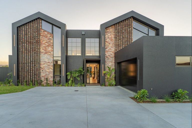 Photo of property in 91 Leeward Drive, Whitianga, 3510