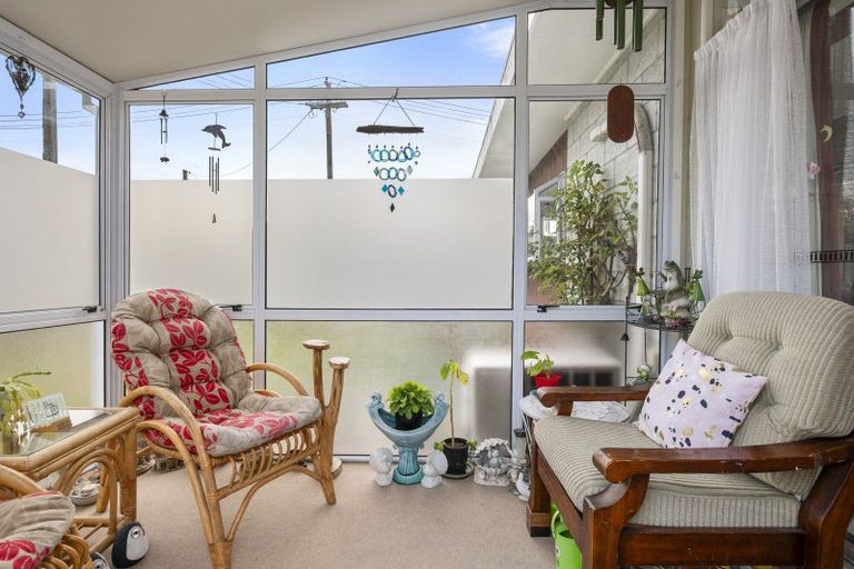 Photo of property in 10 Lambert Street, Marton, 4710