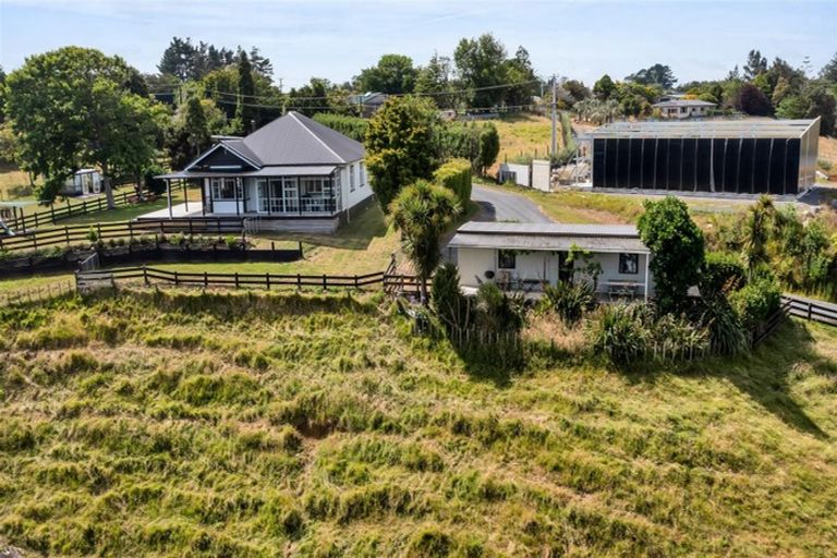 Photo of property in 206 Henwood Road, Paraite, New Plymouth, 4372