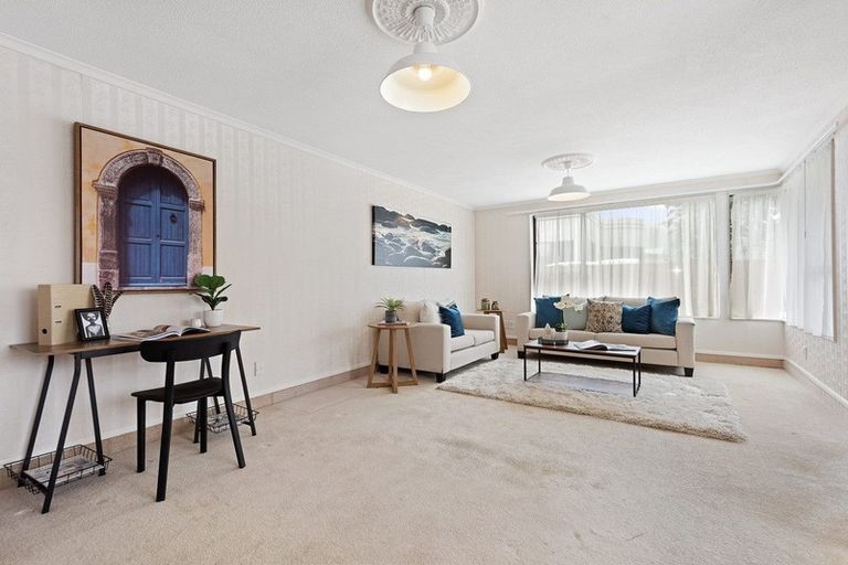 Photo of property in 3a Henry Street, Ebdentown, Upper Hutt, 5018