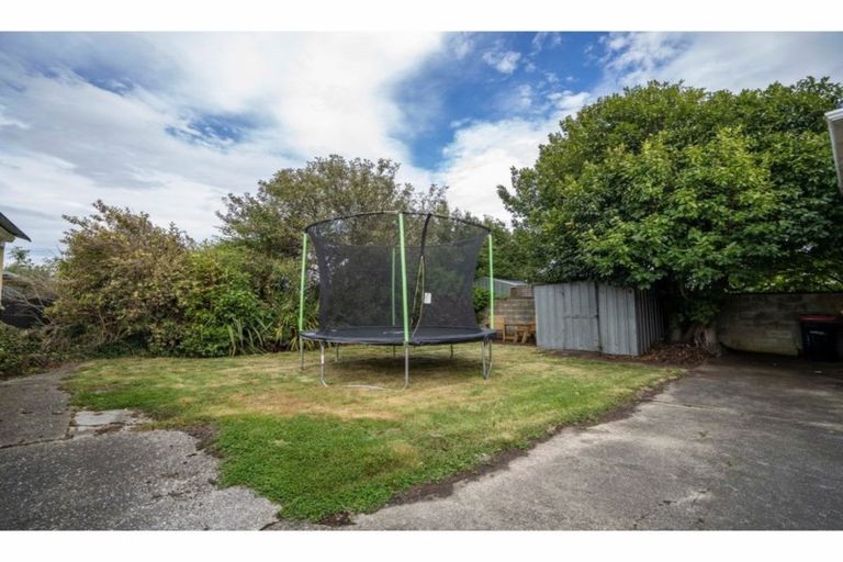 Photo of property in 141 Stobo Street, Grasmere, Invercargill, 9810