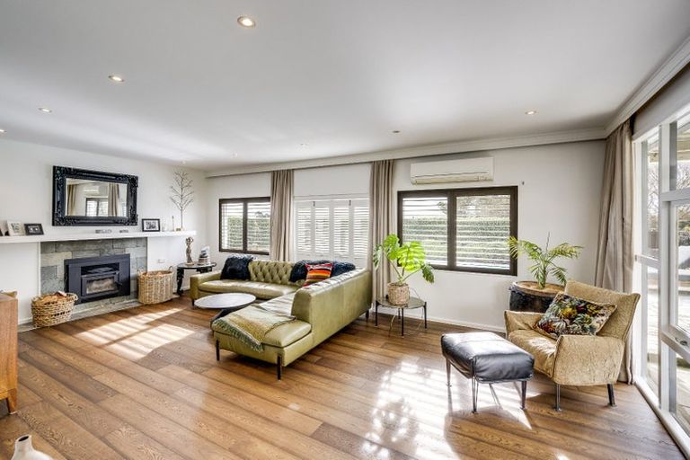 Photo of property in 72 Reynolds Road, Havelock North, 4130