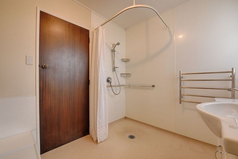 Photo of property in 9a Eccles Street, Gore, 9710