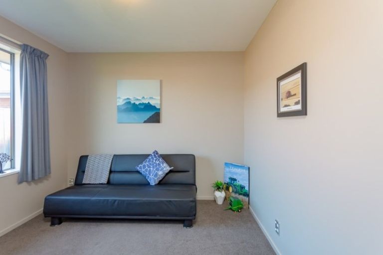 Photo of property in 1 Wheatsheaf Drive, Leeston, 7632