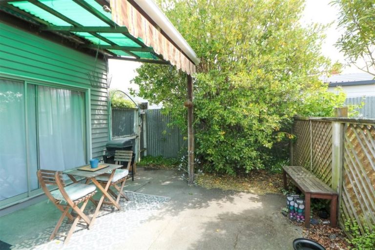 Photo of property in 53 Raymond Street, West End, Timaru, 7910