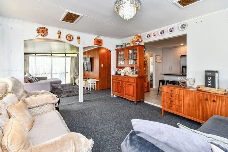 Photo of property in 2 Wimpey Street, Mangere, Auckland, 2022