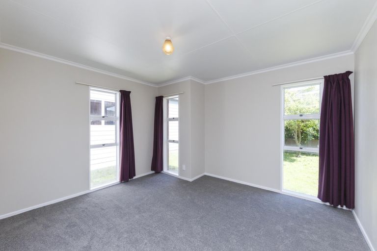 Photo of property in 1/495a Ferguson Street, Palmerston North, 4410