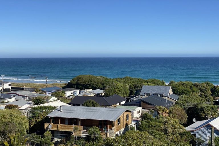 Photo of property in 23 Queen Street, Brighton, Dunedin, 9035