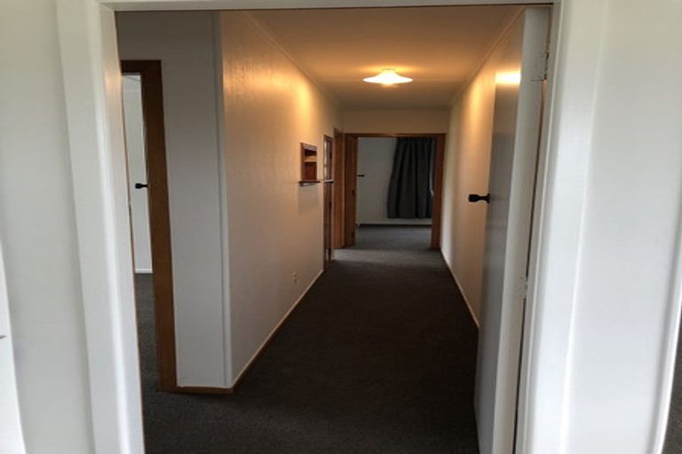 Photo of property in 10 Warwick Crescent, Taradale, Napier, 4112