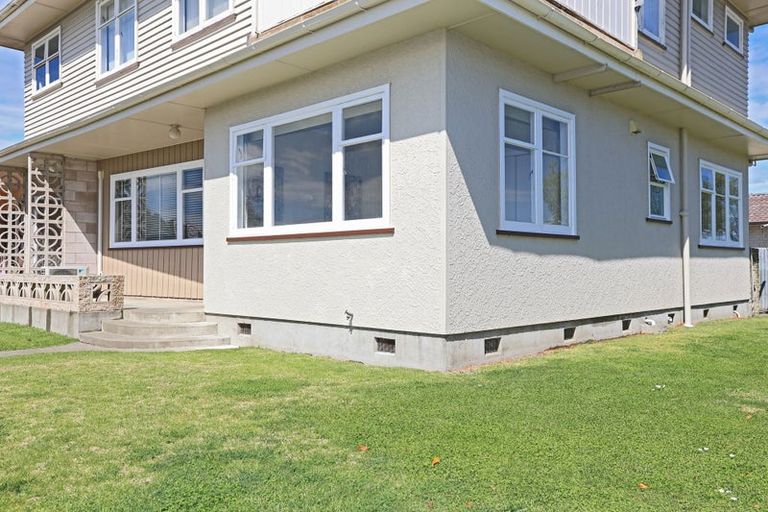 Photo of property in 310 Lyndon Road West, Hastings, 4122