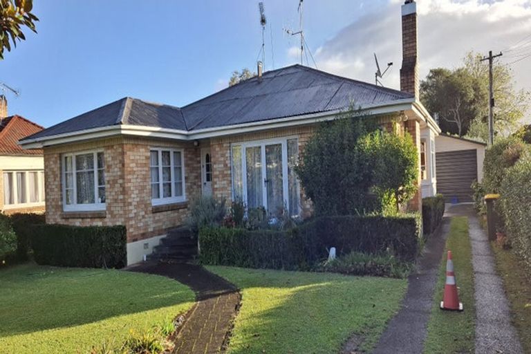 Photo of property in 83 Fox Street, Hamilton East, Hamilton, 3216