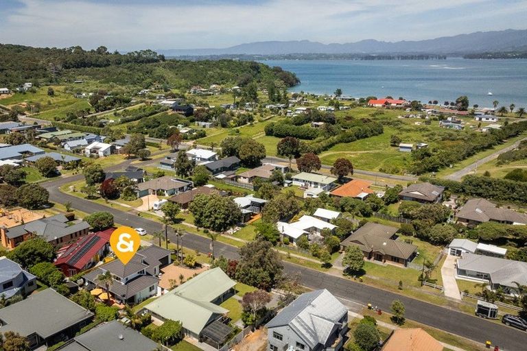 Photo of property in 53 Papaunahi Road, Bowentown, Katikati, 3177