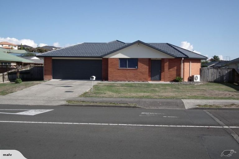 Photo of property in 34 Farnborough Drive, Nawton, Hamilton, 3200