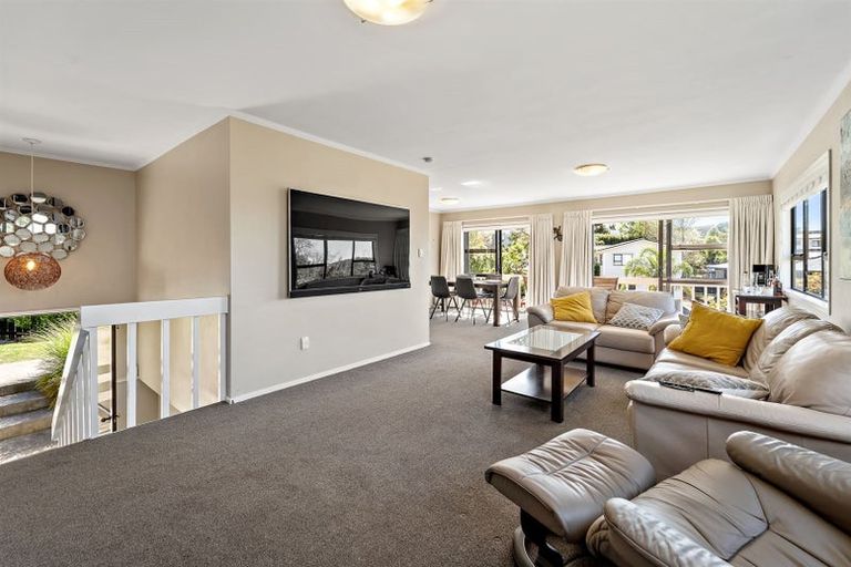 Photo of property in 10 Kenneth Hopper Place, Manly, Whangaparaoa, 0930