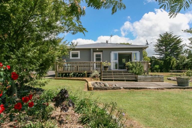 Photo of property in 1870 Egmont Road, Kaimiro, Inglewood, 4386