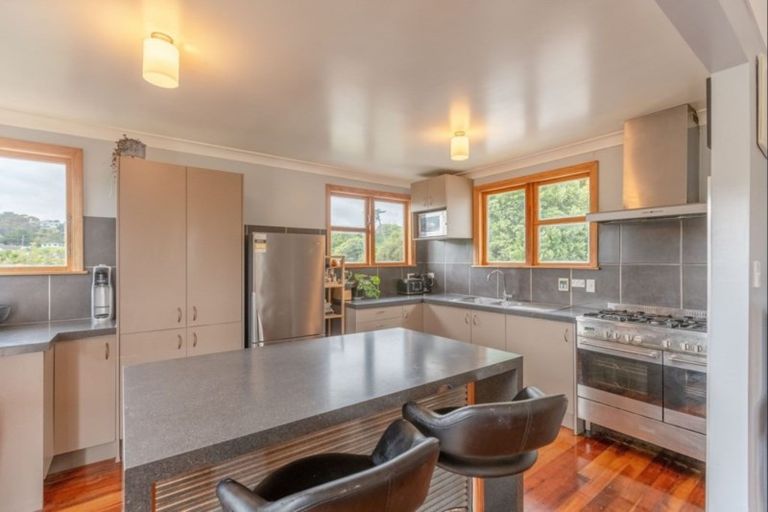 Photo of property in 61 Jillett Street, Titahi Bay, Porirua, 5022