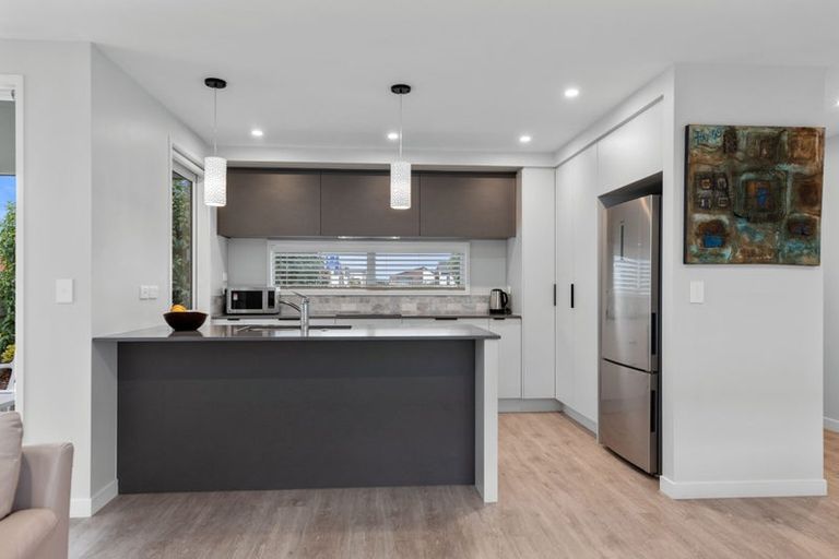 Photo of property in 24 Franks Way, Papamoa Beach, Papamoa, 3118