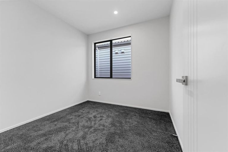 Photo of property in 14 Yellow Pear Lane, Karaka, 2578