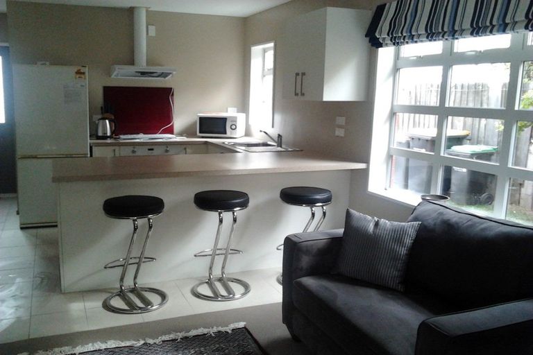 Photo of property in 3b Cambrian Close, Westmorland, Christchurch, 8025