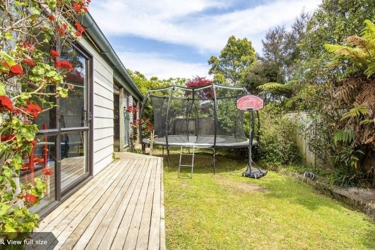 Photo of property in 4 Olivine Street, Poike, Tauranga, 3112