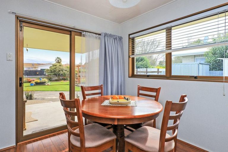 Photo of property in 3 Yarmouth Road, Flaxmere, Hastings, 4120