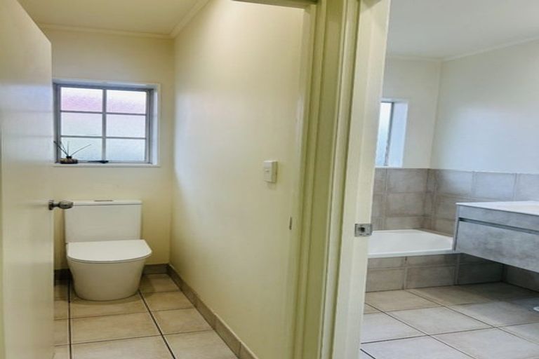 Photo of property in 273 Hills Road, Mairehau, Christchurch, 8013