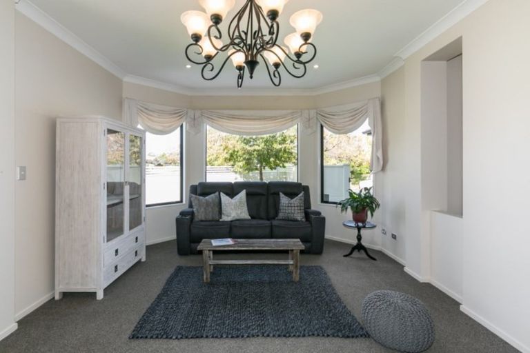 Photo of property in 2 The Croft, Havelock North, 4130