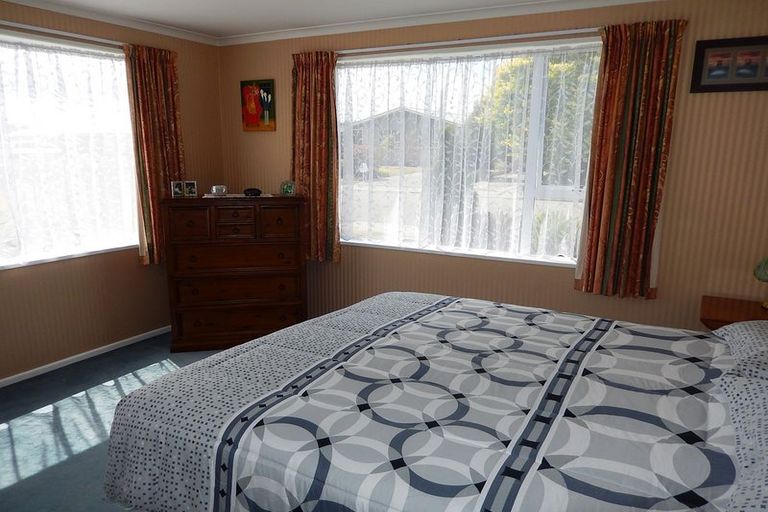 Photo of property in 17 Doon Street, Oamaru North, Oamaru, 9400