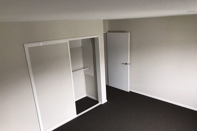 Photo of property in 12c Broadbent Street, Riccarton, Christchurch, 8041