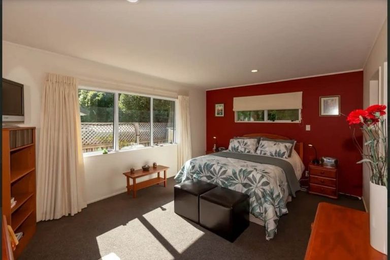 Photo of property in 30c Rata Road, Raumati Beach, Paraparaumu, 5032