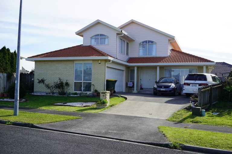 Photo of property in 19 Davington Way, Burswood, Auckland, 2013