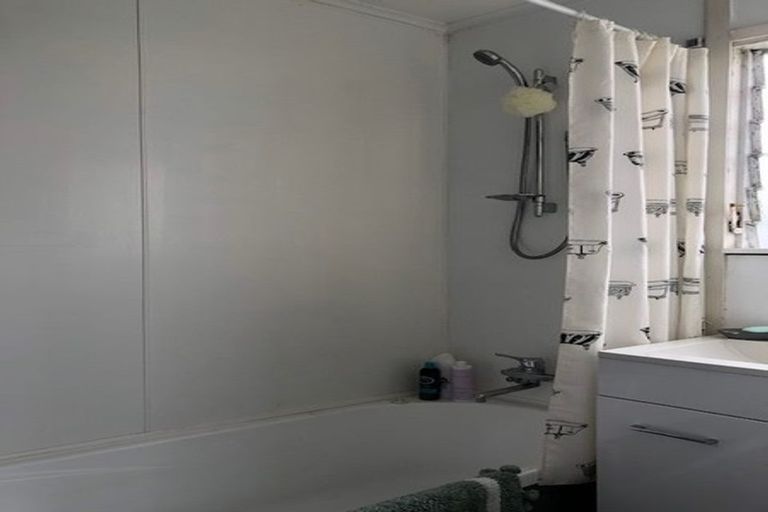 Photo of property in 2 Rangiora Street, Mangakino, 3421