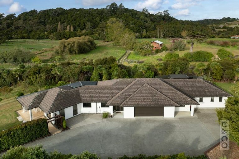 Photo of property in 11 Moses Road, Kaukapakapa, 0873
