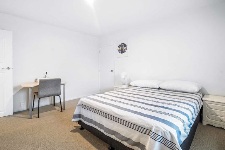 Photo of property in 4 Masham Road, Broomfield, Christchurch, 8042