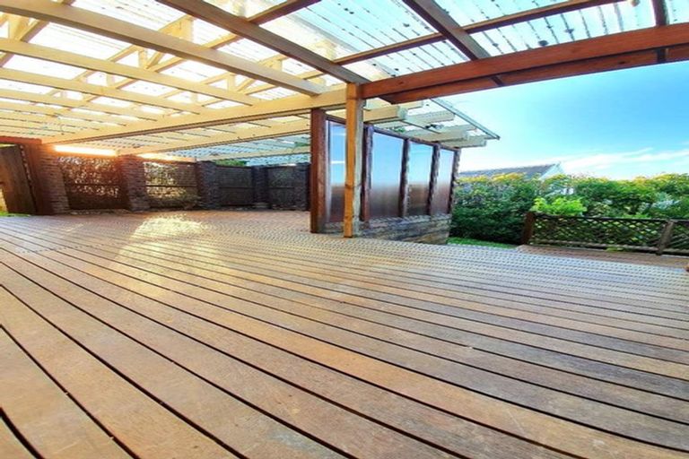 Photo of property in 146 Oaktree Avenue, Browns Bay, Auckland, 0630