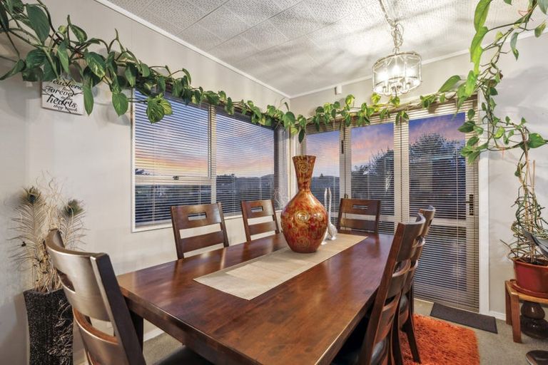 Photo of property in 376 Malfroy Road, Pomare, Rotorua, 3015