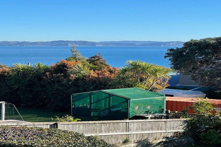 Photo of property in 34 Pacific Parade, Army Bay, Whangaparaoa, 0930